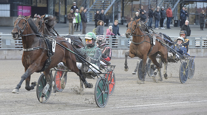 Jackpot på V86 – och stjärnor på V85-spelet!